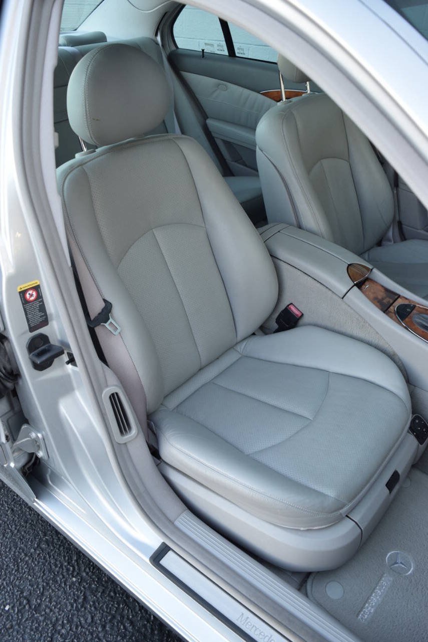 Used 2004 Mercedes-Benz E 500 Sedan image 47