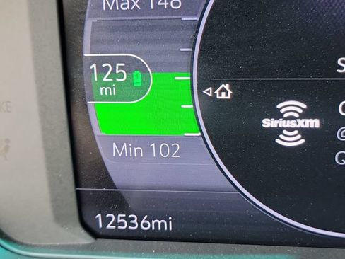 Used 2023 Chevrolet Bolt LT w/ Infotainment Package FWD image 33