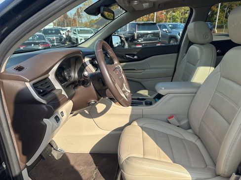 Used 2019 GMC Acadia Denali w/ LPO, Floor Liner Package image 9