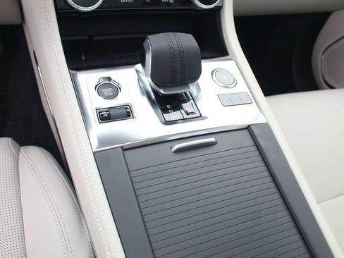 New 2026 Jaguar F-PACE R-Dynamic S image 15