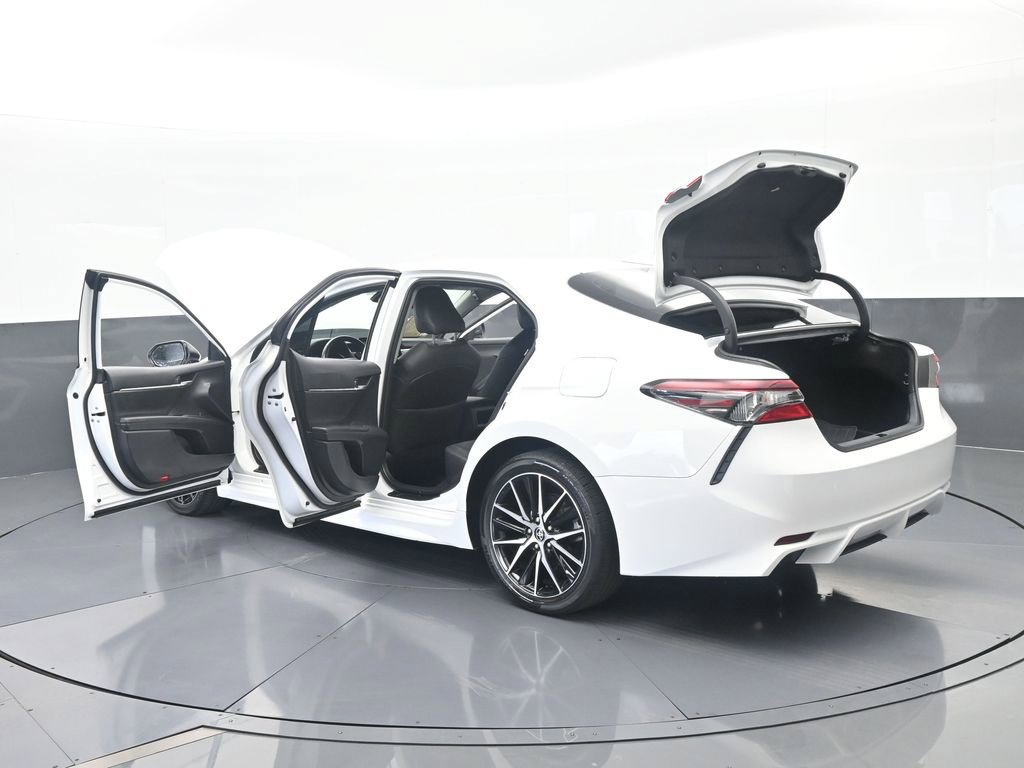 Used 2024 Toyota Camry SE w/ Convenience Package FWD image 69