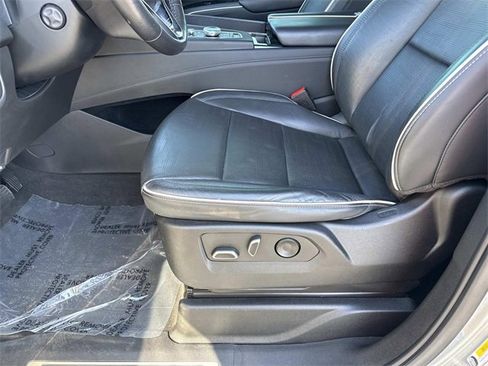 Used 2022 Cadillac Escalade ESV Sport w/ Touring Package image 12