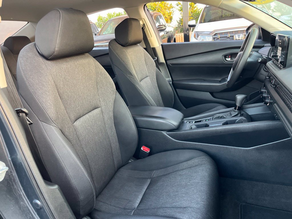 Used 2023 Honda Accord LX image 30