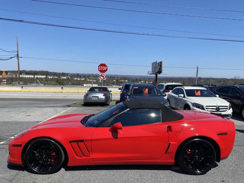Used 2012 Chevrolet Corvette Grand Sport w/ 2LT Preferred Equipment Group image 17