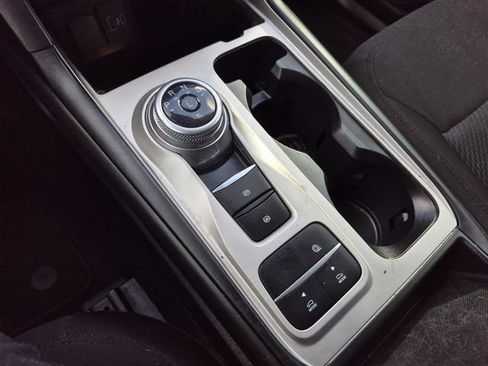 Used 2022 Ford Explorer XLT w/ Class IV Trailer Tow Package image 45