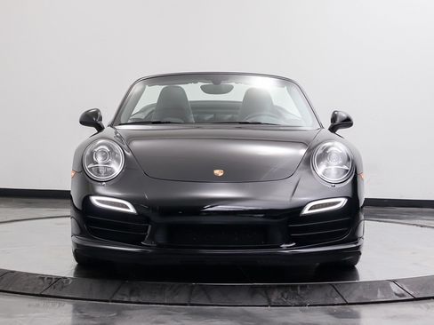 Used 2014 Porsche 911 4 Cabriolet AWD/4WD image 12