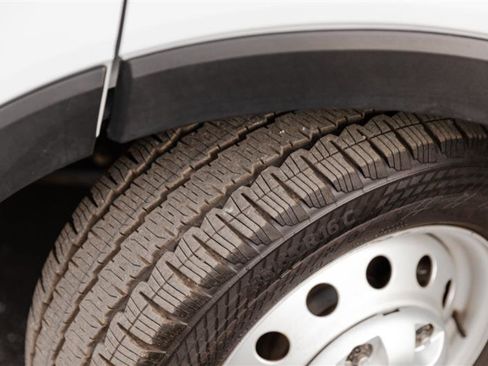 Used 2024 Ford Transit 350 XLT image 39