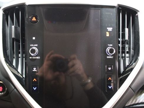 Used 2024 Subaru Ascent Premium w/ Convenience Package image 51