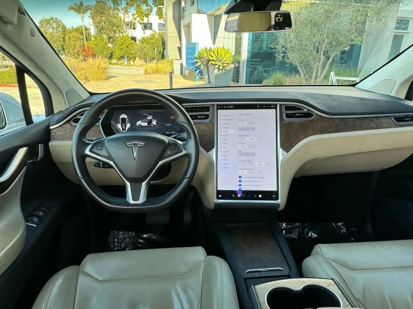 Used 2017 Tesla Model X P100D AWD/4WD image 15