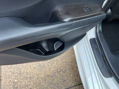 Used 2024 Toyota Camry SE image 48