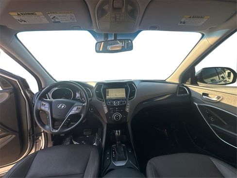 Used 2016 Hyundai Santa Fe Limited w/ Option Group 04 image 16