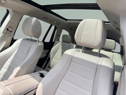 Certified 2023 Mercedes-Benz GLS 580 4MATIC image 19