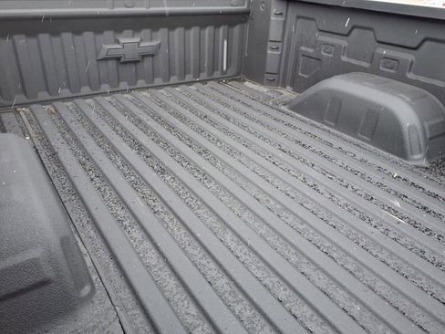 Used 2019 Chevrolet Silverado 1500 LT w/ All-Star Edition image 21