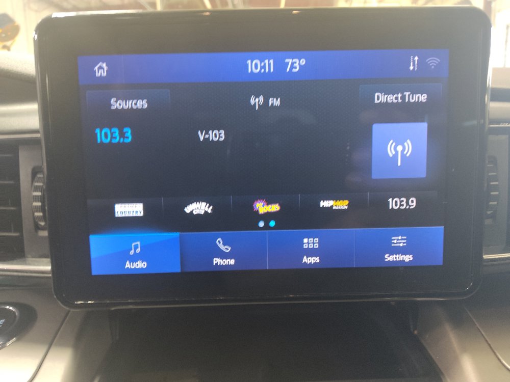 Used 2021 Ford Explorer XLT w/ Equipment Group 202A RWD image 25