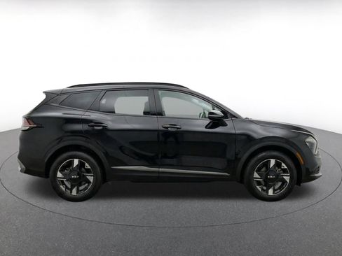 Used 2026 Kia Sportage LX AWD/4WD image 8