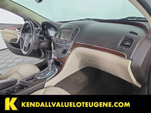 Used 2016 Buick Regal image 19