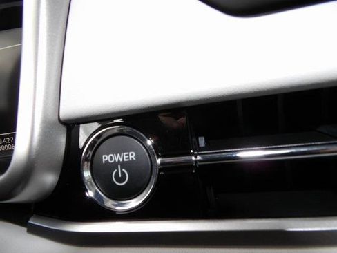 New 2025 Mitsubishi Outlander SEL image 25