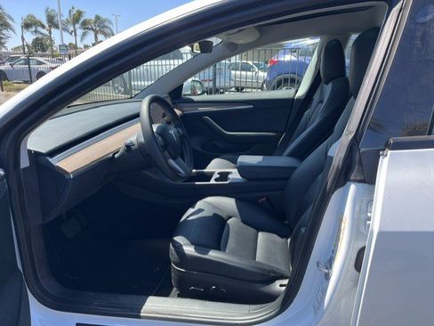 Used 2022 Tesla Model 3 Long Range AWD/4WD image 10