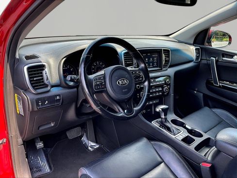 Used 2019 Kia Sportage EX w/ EX Premium Package FWD image 17