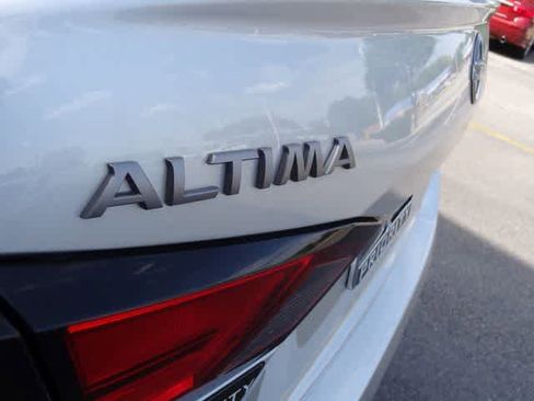 Used 2023 Nissan Altima 2.5 SV FWD image 35