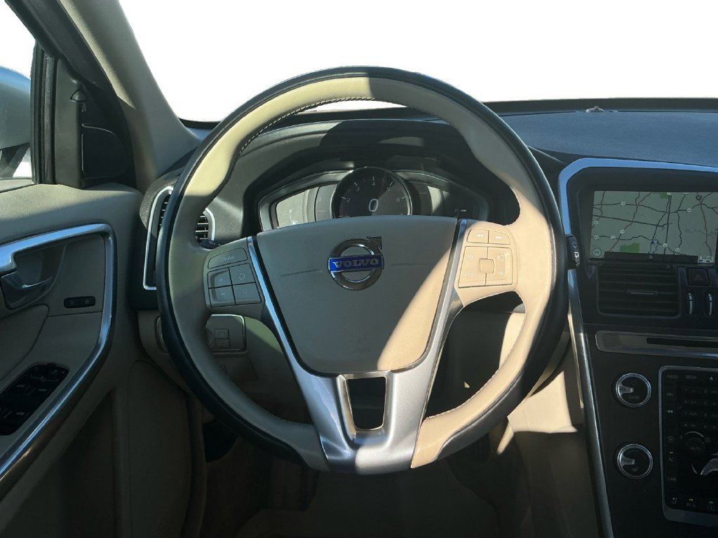 Used 2016 Volvo XC60 T5 Premier FWD image 18