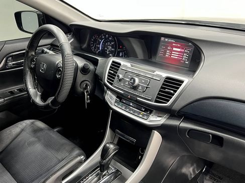 Used 2013 Honda Accord Sport image 19