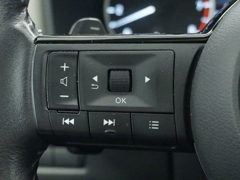 Used 2021 Nissan Rogue SV w/ Premium Package image 47