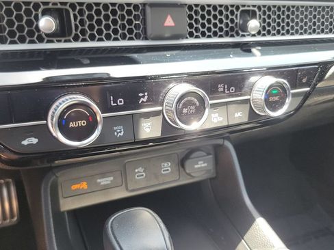 Used 2025 Honda Civic Sport image 18