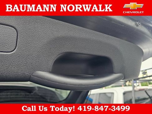 Used 2025 Kia Sportage EX FWD image 24