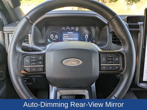 Used 2024 Ford Expedition Max Platinum image 29