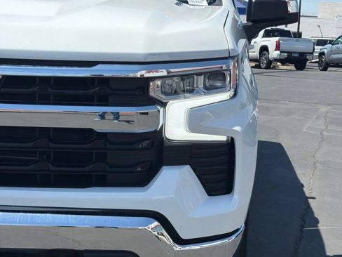 Used 2025 Chevrolet Silverado 1500 LT AWD/4WD image 13