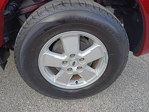 Used 2009 Ford Escape XLS image 21