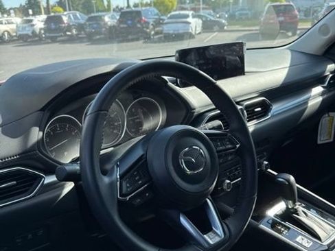 Used 2025 MAZDA CX-5 AWD 2.5 S w/ Preferred Package image 2