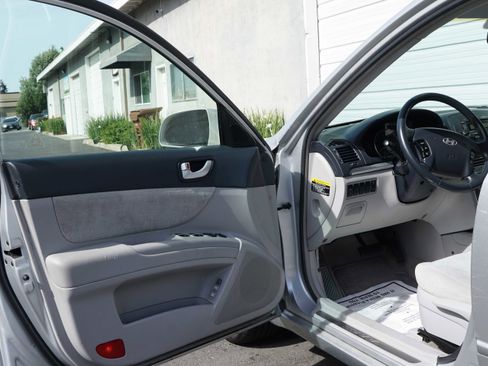 Used 2006 Hyundai Sonata LX image 35