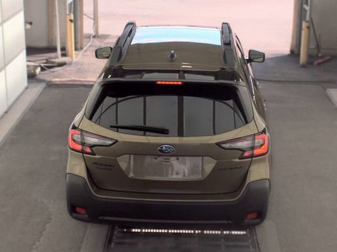 Used 2025 Subaru Outback Onyx Edition AWD/4WD image 5
