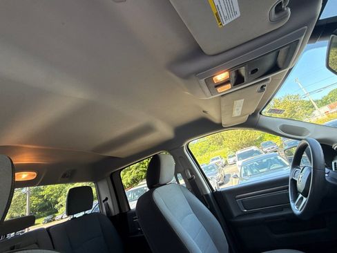 Used 2023 RAM 1500 Classic SLT AWD/4WD image 16