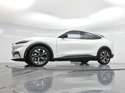 New 2026 Ford Mustang Mach-E Select image 49