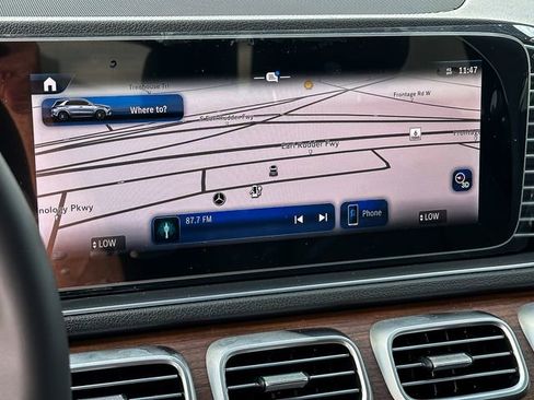 Certified 2025 Mercedes-Benz GLE 450e 4MATIC image 16