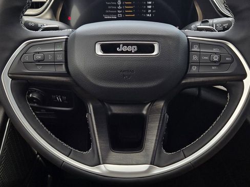 New 2026 Jeep Grand Cherokee Limited AWD/4WD image 21