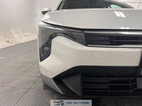 Used 2025 Kia K4 FWD image 9
