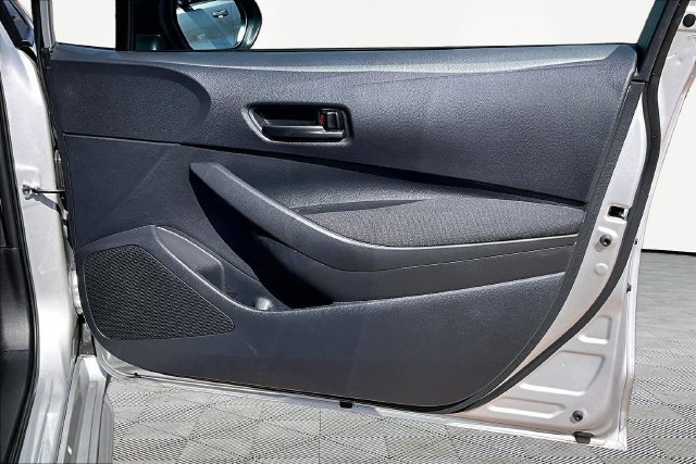 Used 2026 Toyota Corolla LE FWD image 19