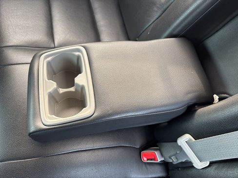 Used 2014 Toyota Camry XLE image 13