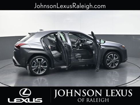 New 2025 Lexus UX 300h FWD image 32