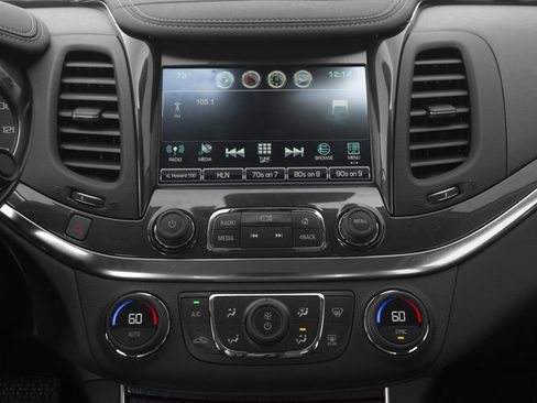 Used 2016 Chevrolet Impala LT FWD image 12