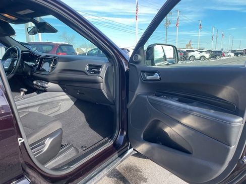 Used 2024 Dodge Durango SXT image 38