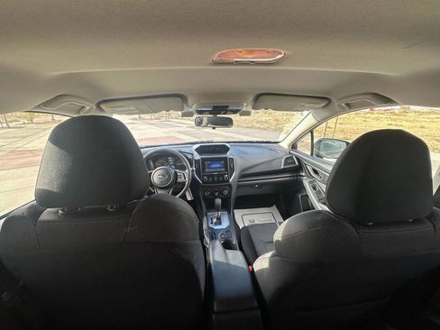 Used 2019 Subaru Crosstrek 2.0i w/ Eyesight System image 12