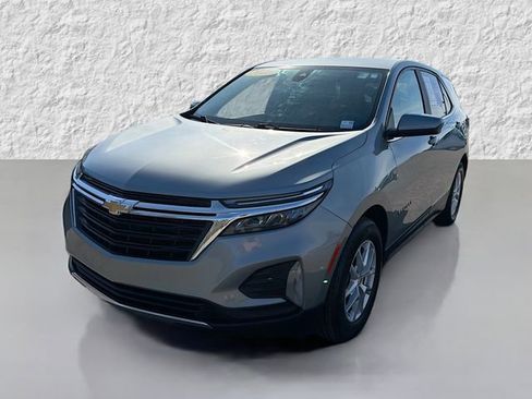 Used 2023 Chevrolet Equinox LT image 7
