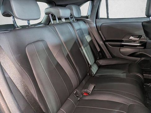 Used 2022 Mercedes-Benz GLA 250 GLA 250 image 18