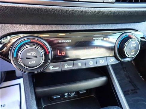 Used 2019 Kia Forte LXS image 16