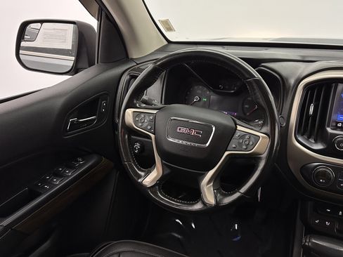 Used 2019 GMC Canyon Denali RWD image 28